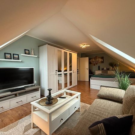 Ferienwohnung Sommerwind クリュツ エクステリア 写真